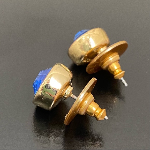 Vintage MONET Signed Blue CZ Stone Gold-plated Stud Earrings 5g. - Picture 9 of 13